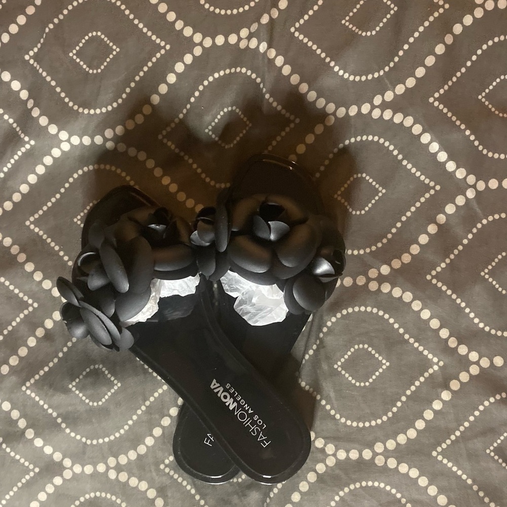 black rose slippers